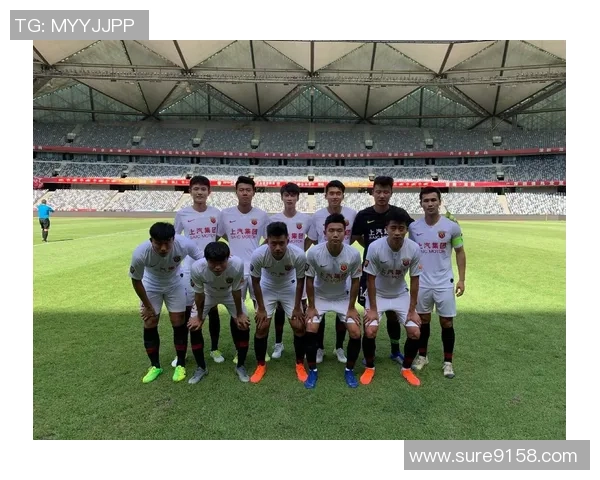 深圳佳兆业与上海上港首发阵容对比分析及比赛前瞻