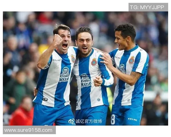 西班牙人对阵索尔亚的精彩比赛结果分析与回顾